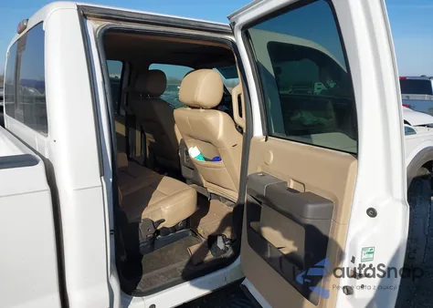 2014 Ford F-250 Lariat z USA, uszkodzony, nr VIN 1FT7W2BT7EEA72050